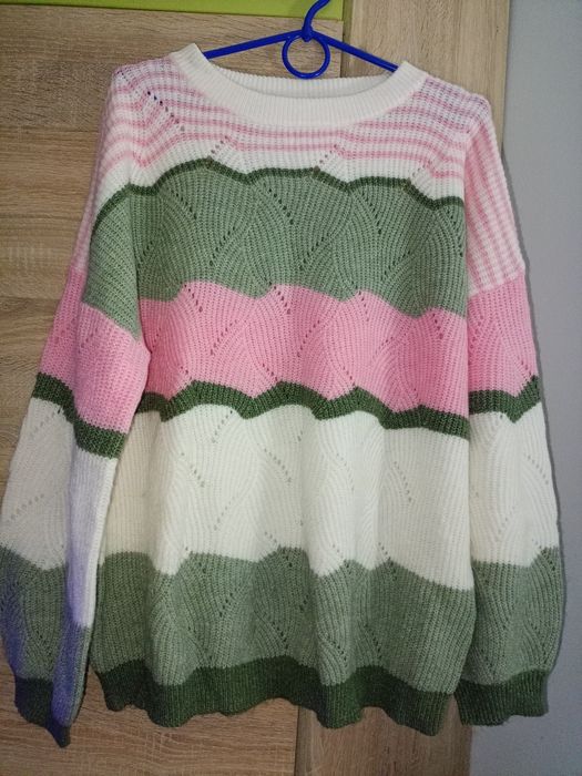 Ładny ciepły sweter xxl