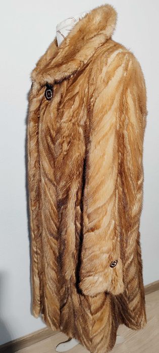 Futro naturalne norki-kurtka 7/8