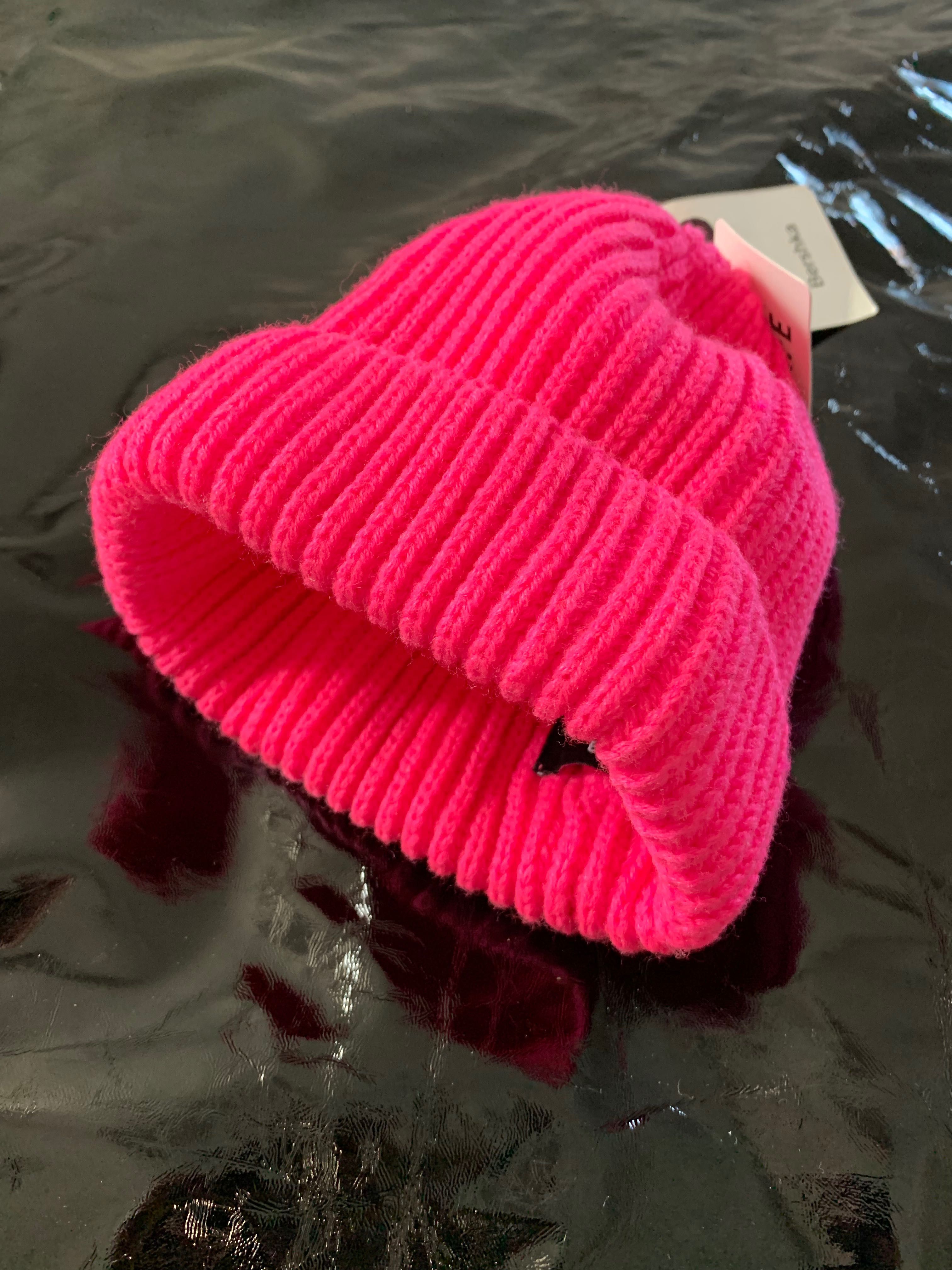 czapka beanie złodziejka fuksja hit pinterest vintage y2k 00s