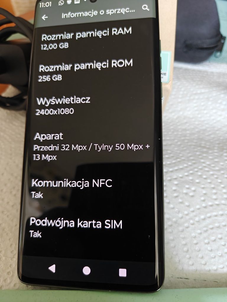 Sprzedam smartfona Motorola edge 40 neo stan bardzo dobry