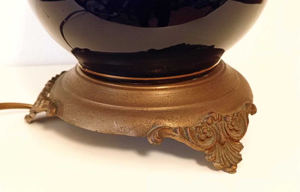 Luminária antiga em latão e vidro pintado à mão