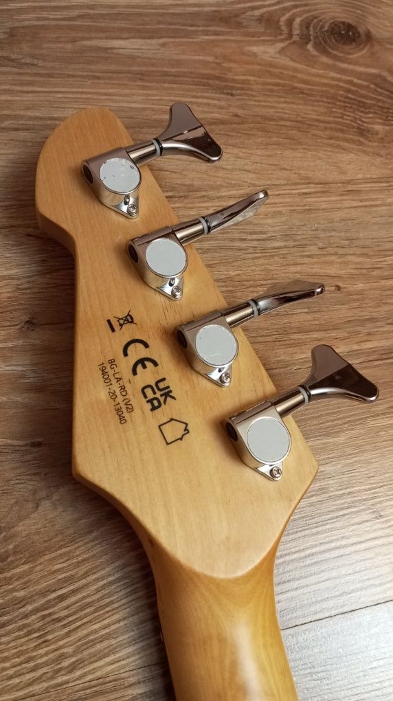 Elektryczna gitara basowa