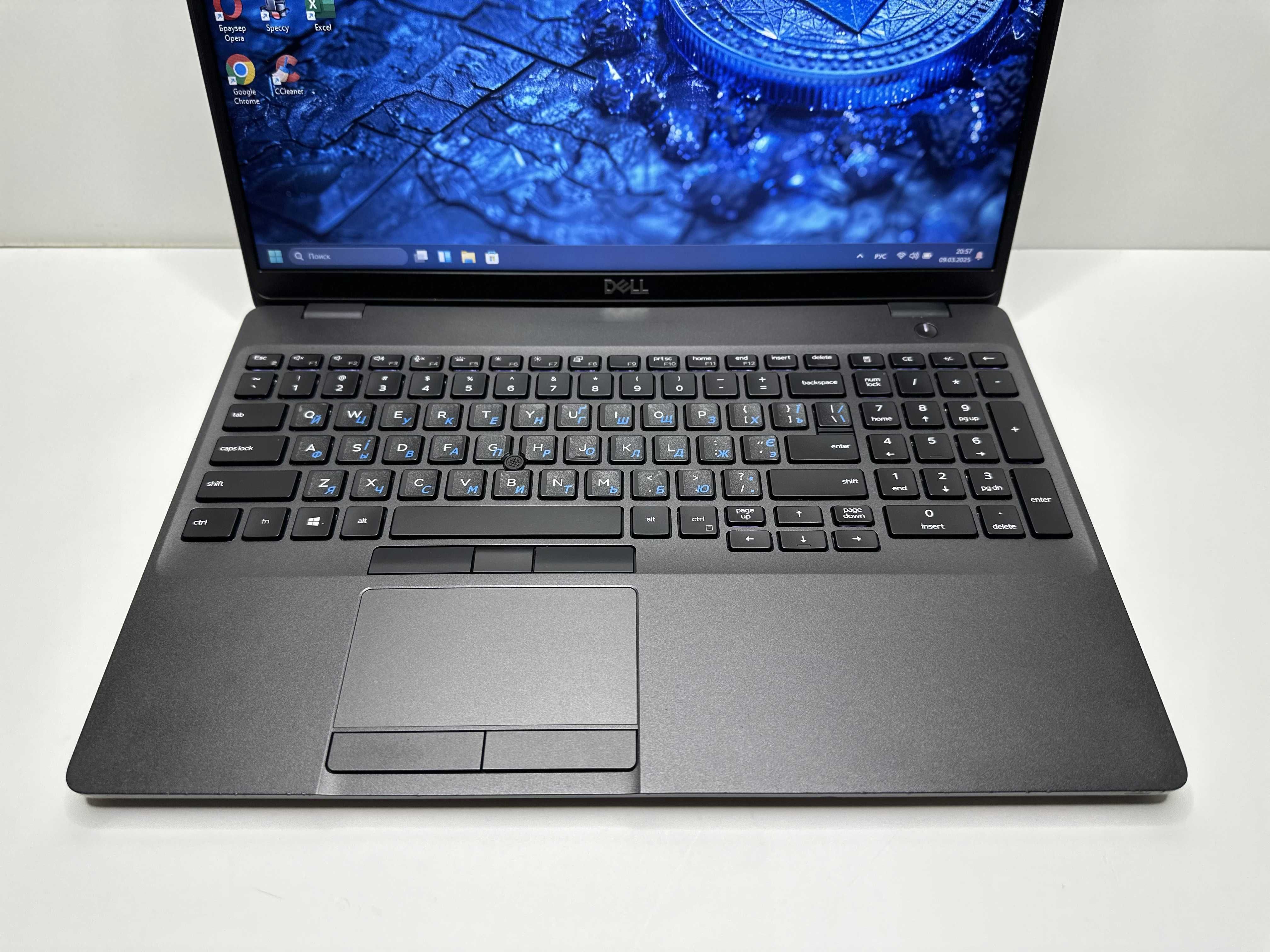 Ноутбук Dell Latitude 5501, Core i5-9400H, 16Gb, SSD 256Gb, FHD IPS 15