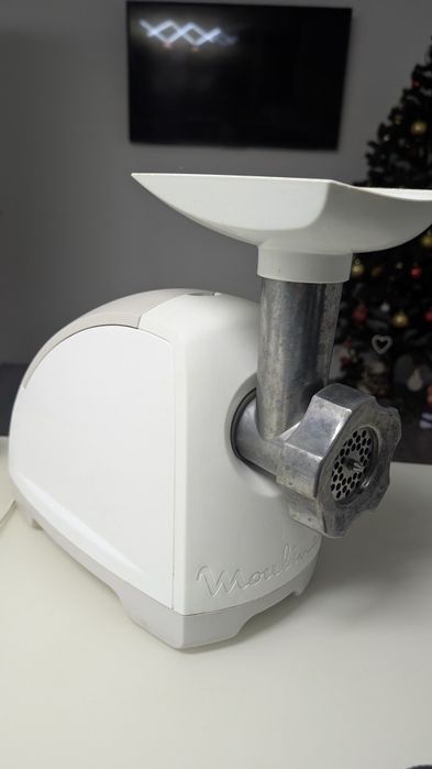 Мясорубка moulinex hv8 2000w made in France