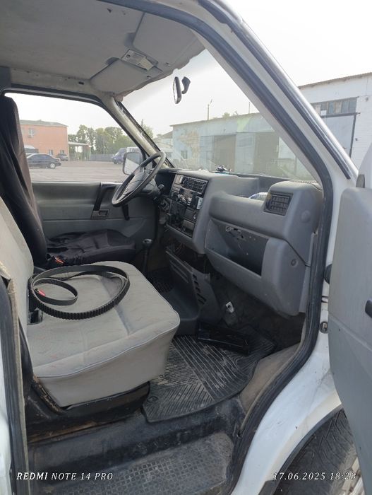 Фольксваген т4 на повному ходу