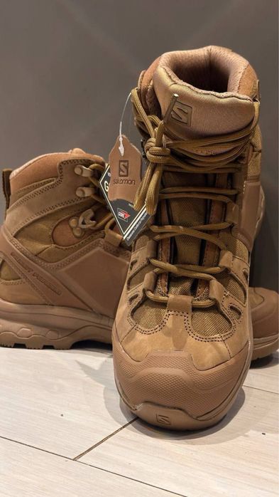 Берці, напівберці, кросівки Соломон