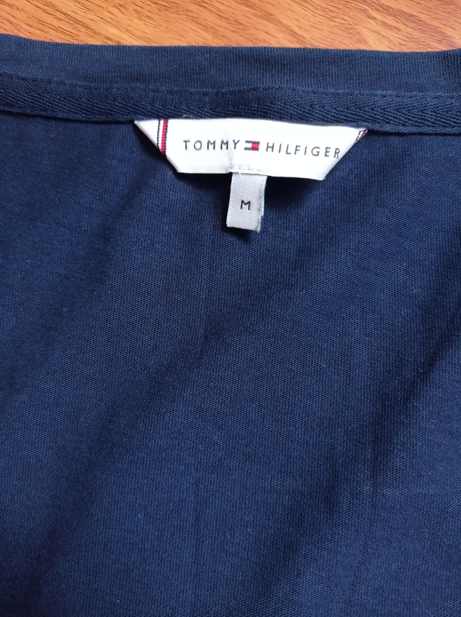 Футболка жіноча Tommy Hilfiger oригінальна, розмір м