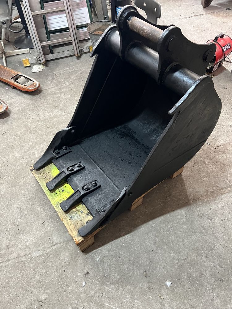 Łyżka koparkowa 60cm 600mm koparka Komatsu