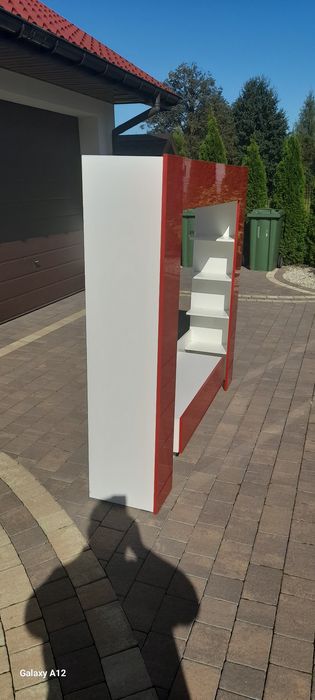 Szafka witryna tv do salonu