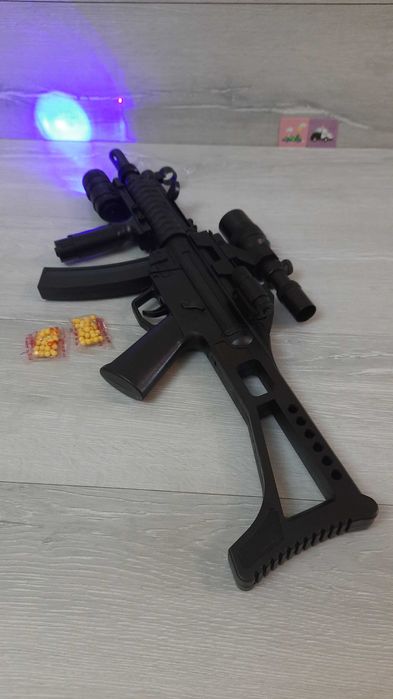 Автомат детский на пульках 6мм, Д-61см 017B с лазером, фонарик, оптика