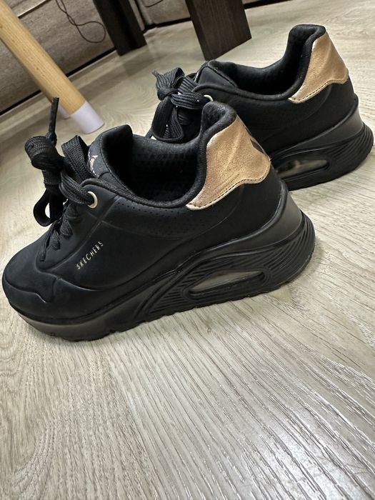 Кросовки skechers