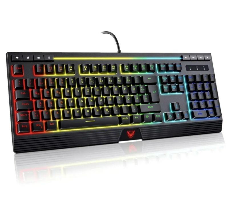 Pełnowymiarowa przewodowa klawiatura do gier z podświetleniem RGB