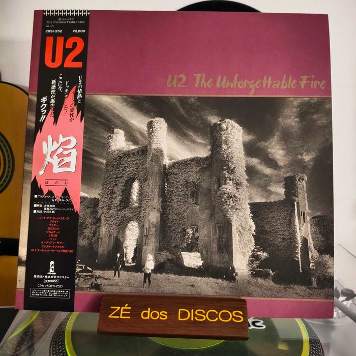 LP Vinil U2 – The Unforgettable Fire (edição japonesa, 1984)