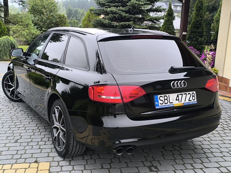 Audi A4 B8_2.0 TDI_2012r_Polift_ALU_BBS 18_CZARNA_PIĘKNA_BEZ WKŁADU_