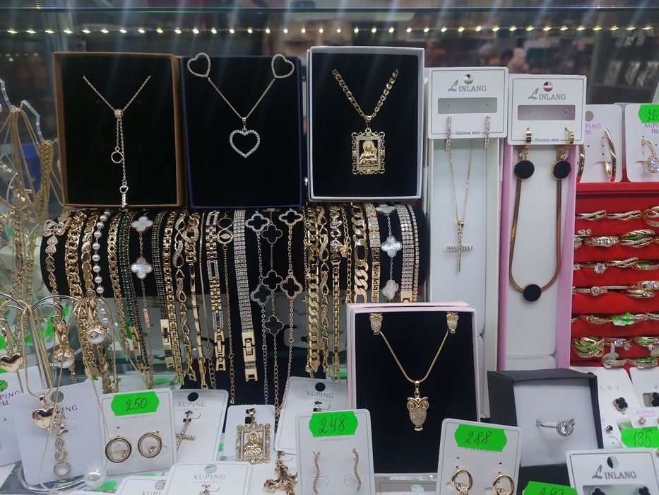 Ван Кліф,Van Cleef, медичне золото лото, Ван клиф прикраси, браслети,