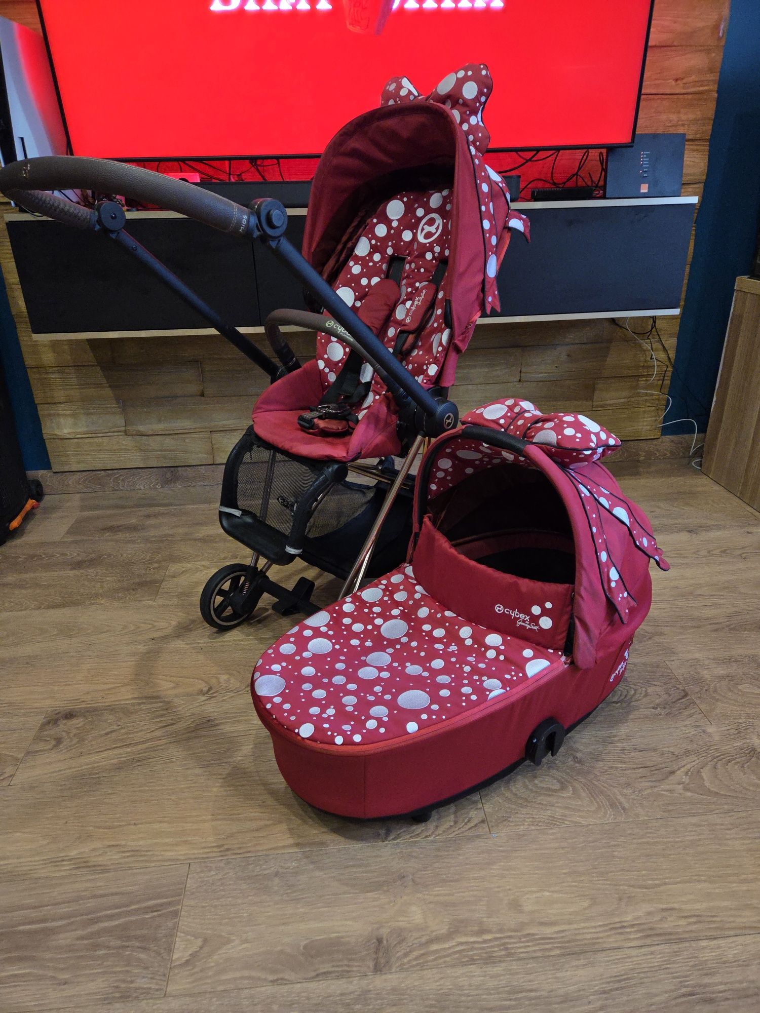 Sprzedam wózek cybex mios 2.0 petticoat. Gondola, siedzisko i stelaż.