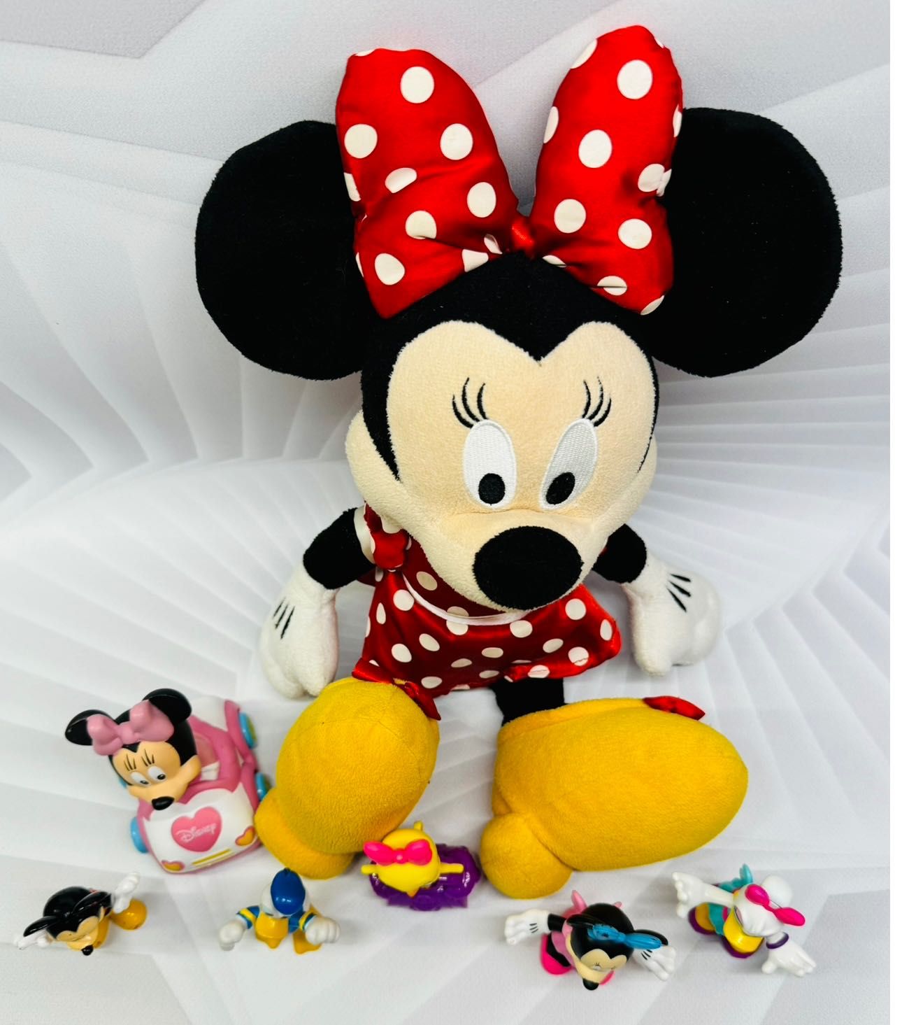 Мʼяка Мінні Маус та фігурки Дісней Minnie Mouse Disney оригінал