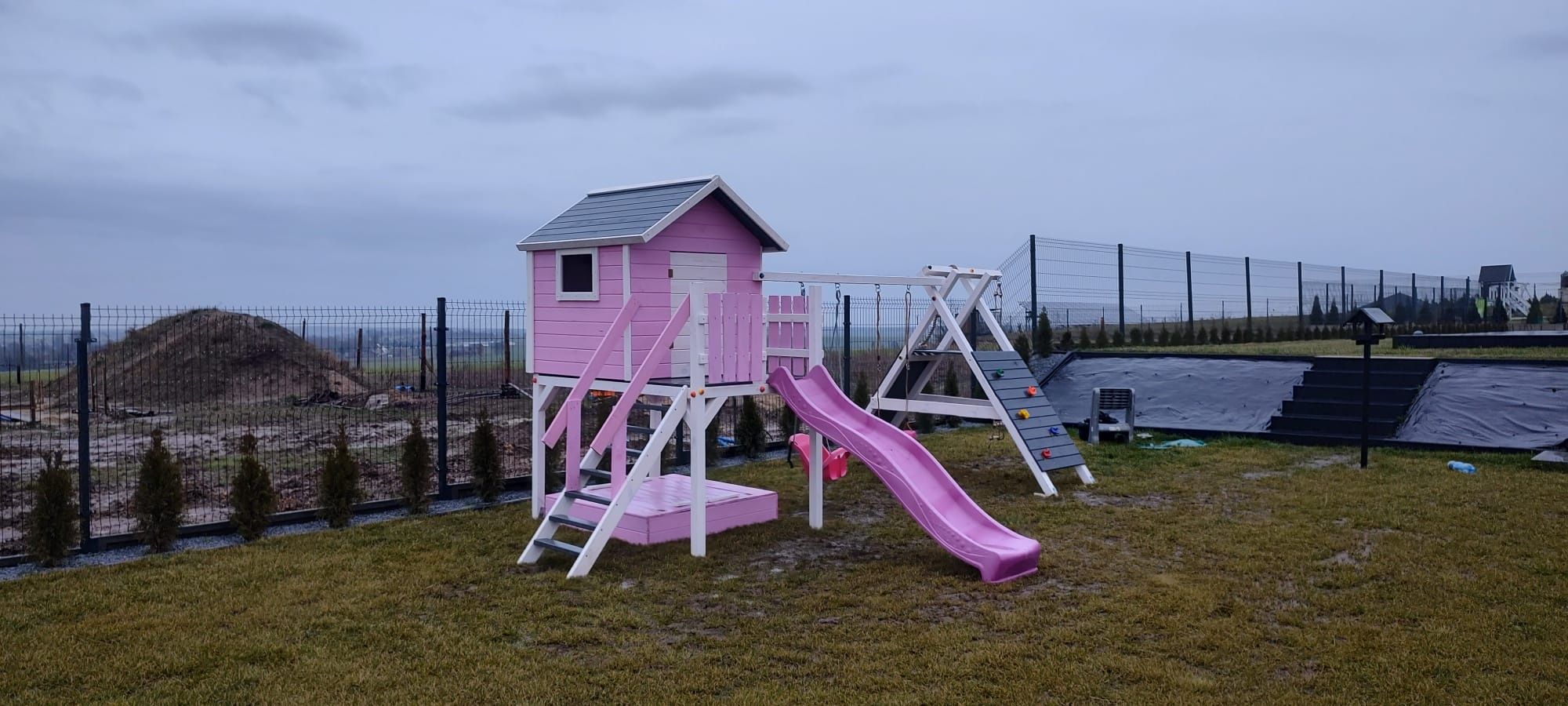 MONTAŻ Domek dla dzieci plac zabaw Kompleksowo