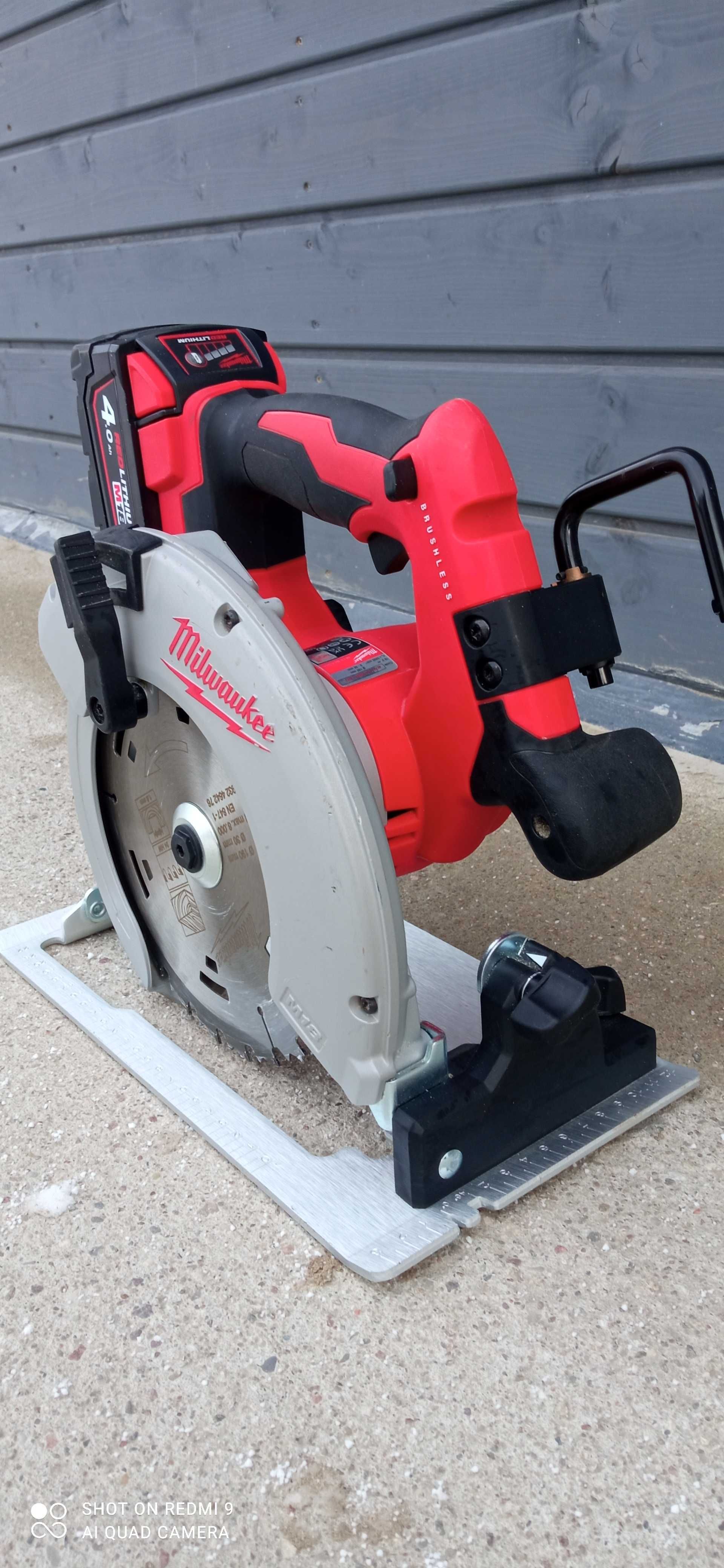Pilarka Piła MILWAUKEE 18v 4Ah 190mm CCS66
