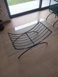 Mesa de café de ferro fundido e vidro