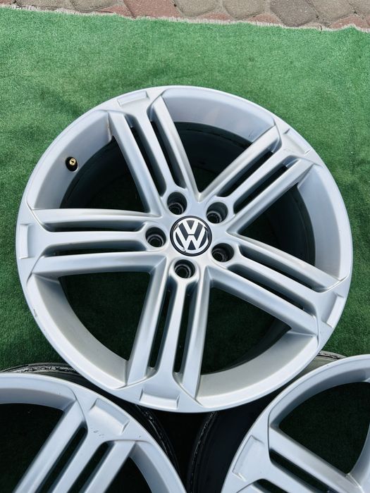 Диски 5/112 R18 VW 8J ET-41 Passat Golf Skoda Octavia SuperB