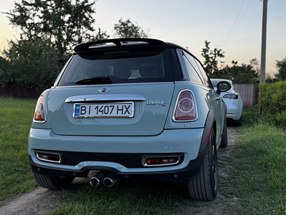 MINI Cooper S Hatch R56 (1.6 AКПП) бензин 184 л.с. рестайлінг 2013