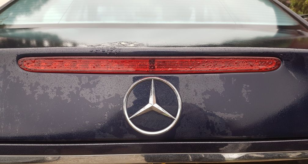 Światło stop Mercedes E klasa W211 sedan