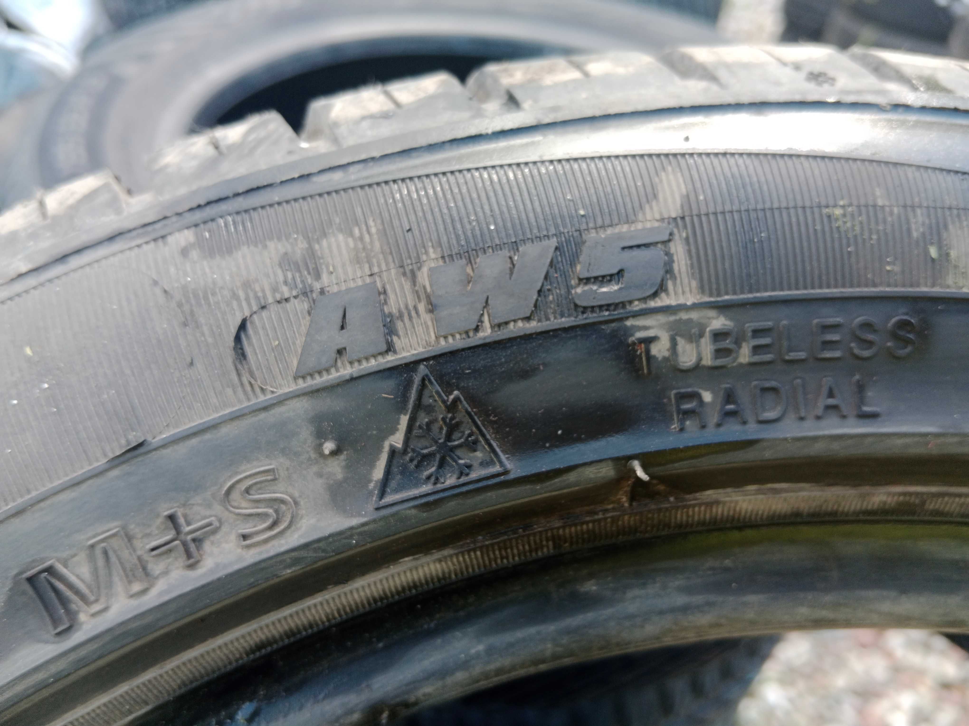 Opona używana 185/55R15 Delinte AW5 1szt.