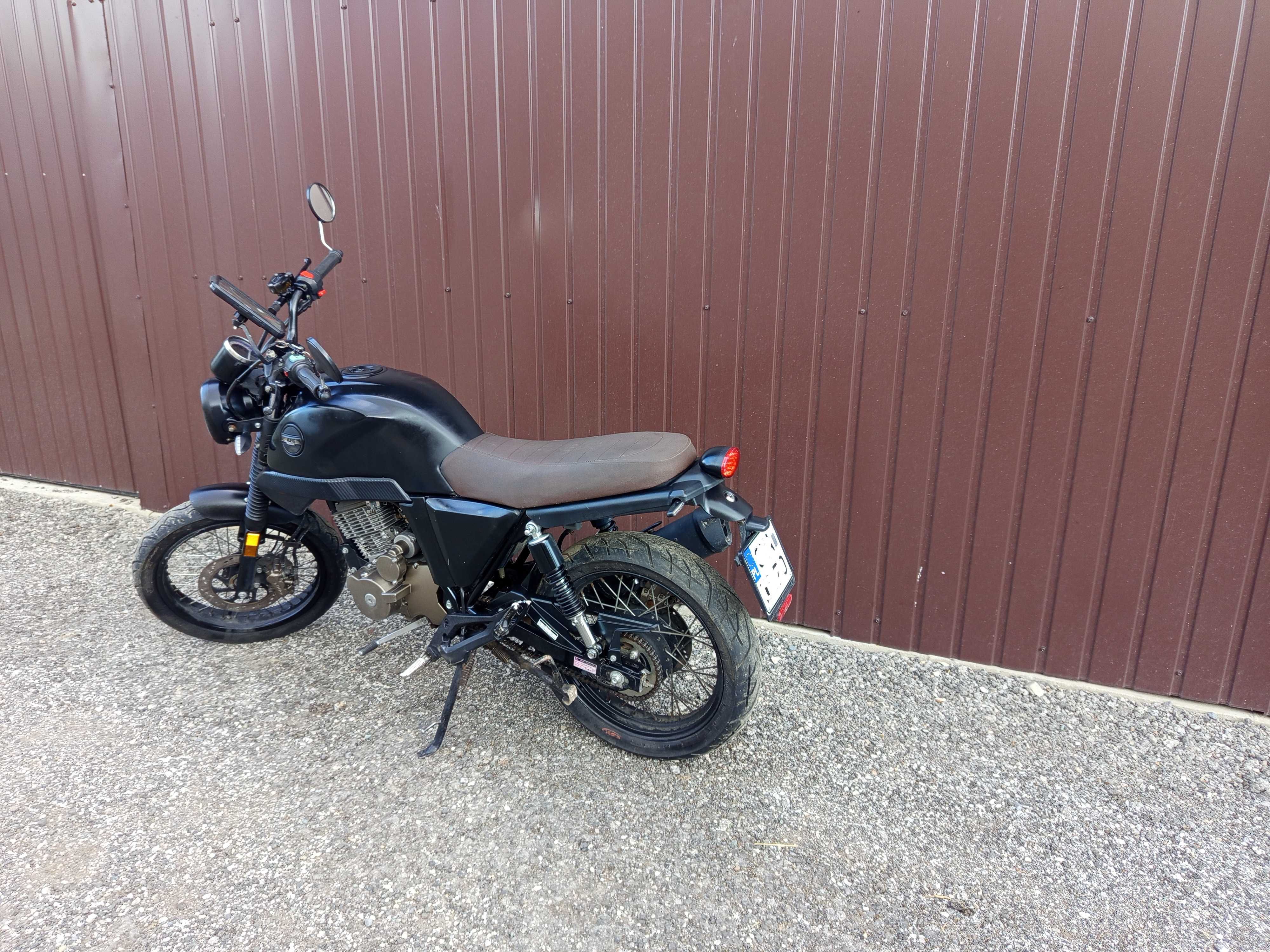 Cafe racer 125 na kat.B Zipp