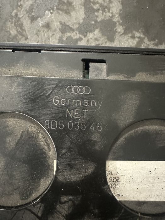 Wzmacniacz plus subwoofer audi a4 b5