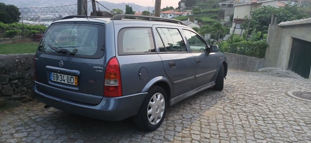 Opel astra 1.4 16v 98