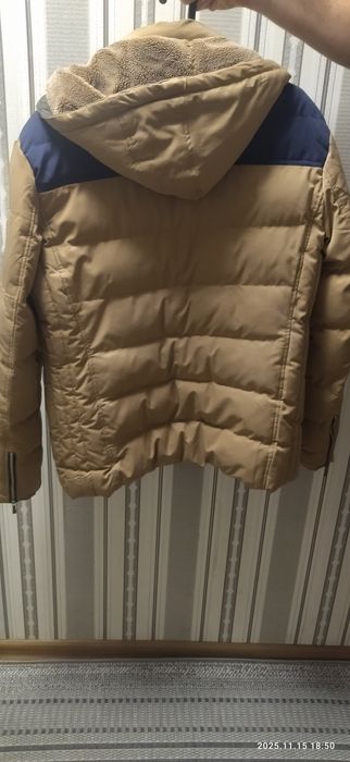 Чоловіча зимова куртка