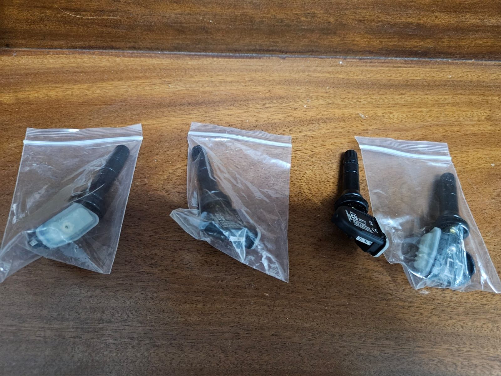 Sensores TPMS com válvulas