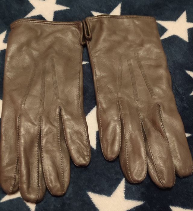 Жіночі шкіряні перчатки