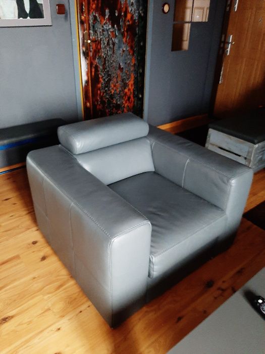 Fotele ze skóry naturalnej w stylu industrialnym