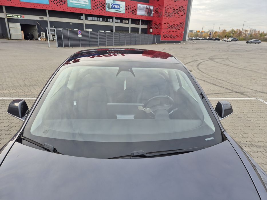 Продам Tesla Model 3