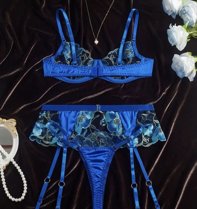 Комплект белья,сексуальный комплект