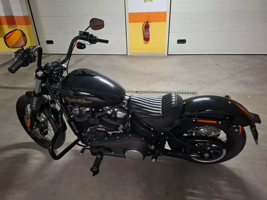 Harley-Davidson Street  Bob