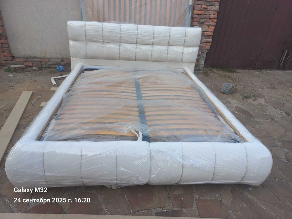 Лїжко (Кровать) Bubble 1200/ 1400/ 1600/ 1800 на 2000.