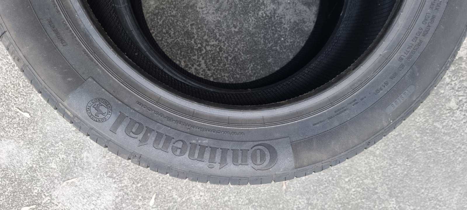 резина пара 215/55 R17 Continental