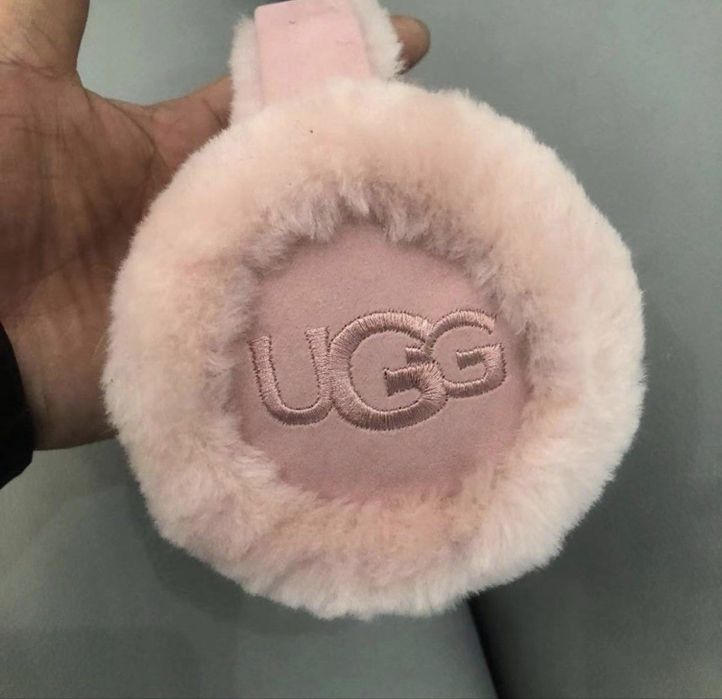 Теплі навушники Ugg хутряні зимові