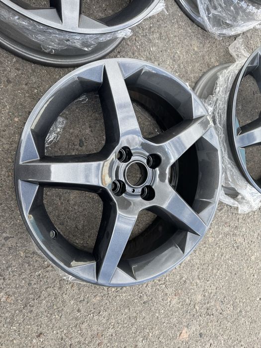 Оригінальні диски GM Opel 13189913 R17 4x100 6.5Jx17H2ET41