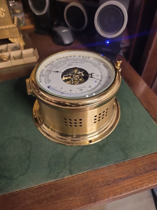 Stary barometr Schatz marynistyka
