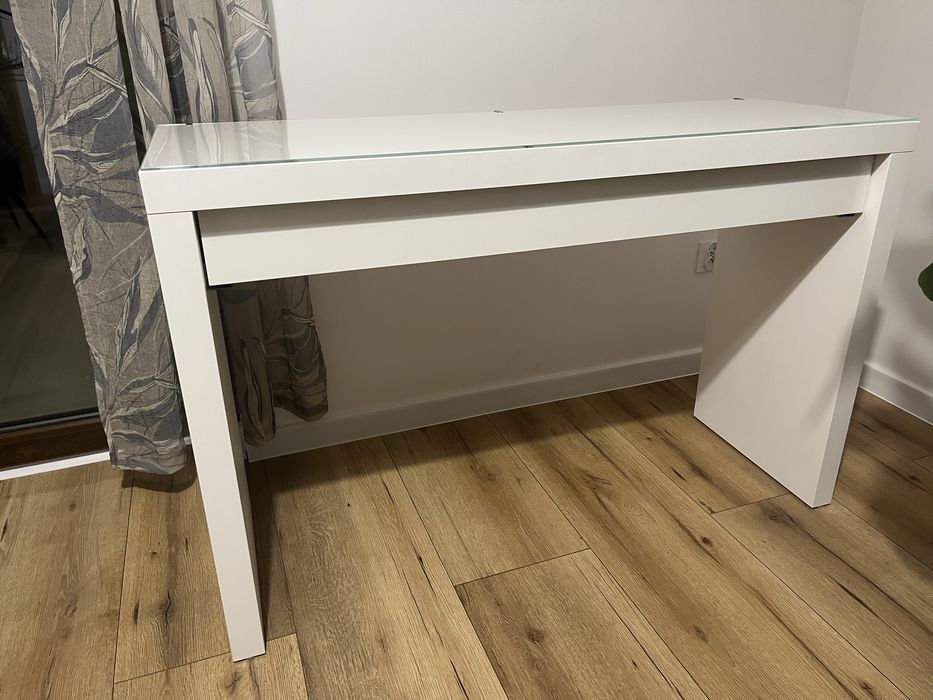 Toaletka Ikea Malm