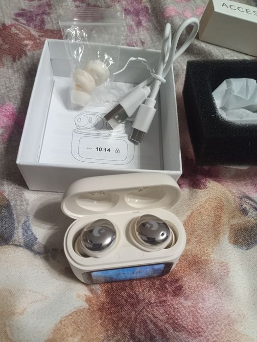 Навушники ігрові різні нові