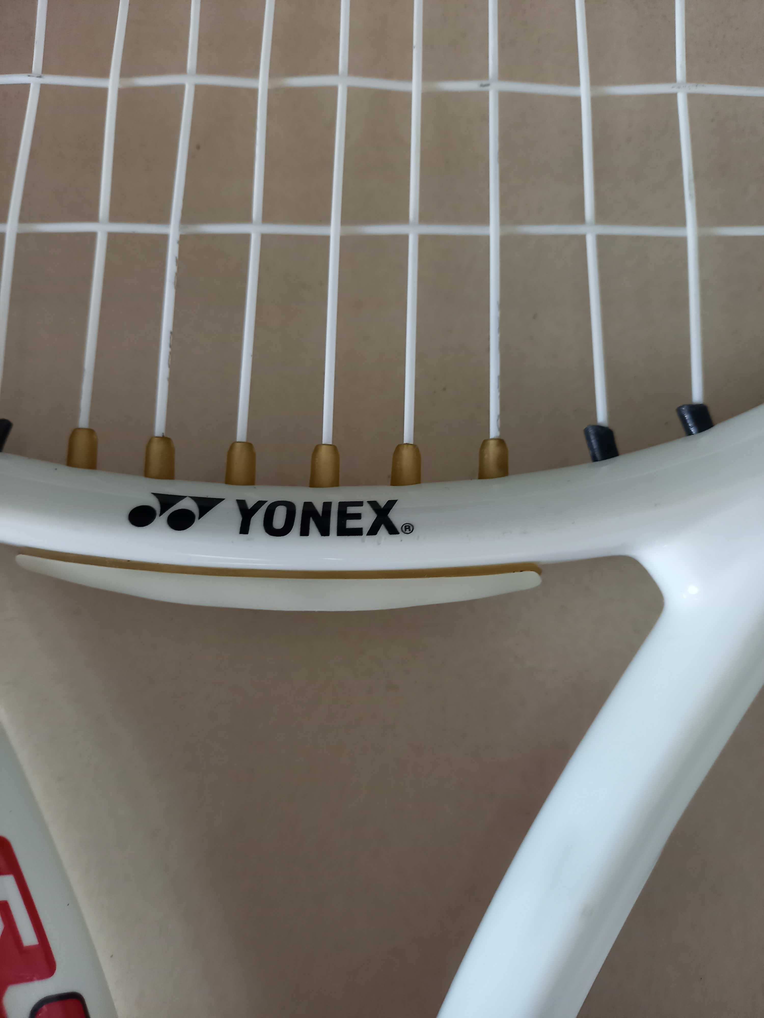Rakieta  tenisowa Yonex Power Isometric RQS22 260 g.