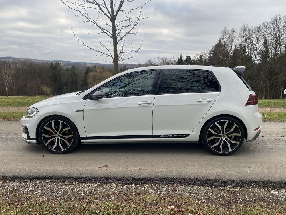 Golf 7,5 gtd. Bogato  wyposażony