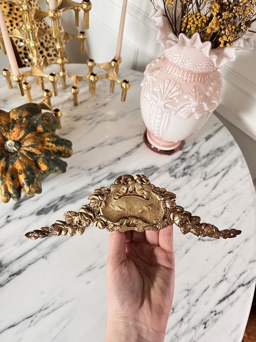 Ozdoba meblowa fronton okucie z brązu brąz mosiądzu antyk francja