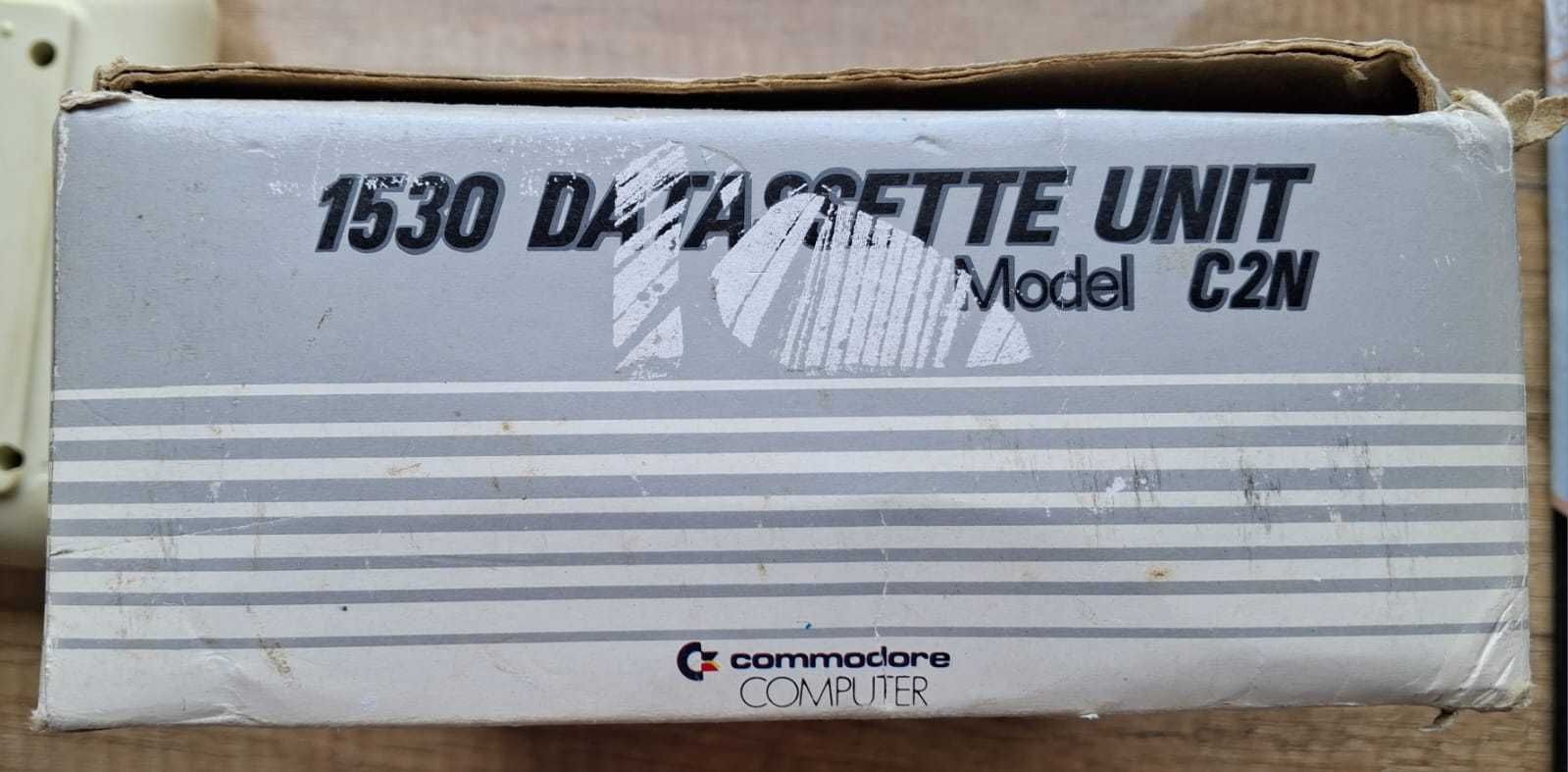 Magnetofon Commodore 64 BOX oryginał DO NAPRAWY