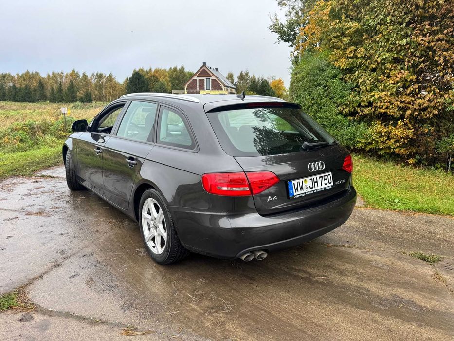 Audi A4b8 2.0TDI Manual 170 Koni Skóry Bi-xenon Sprowadzona